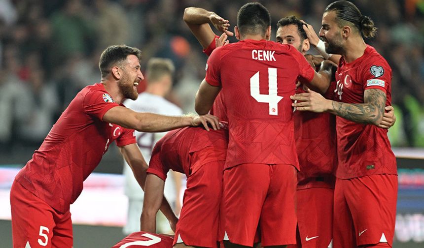 Ay-Yıldızlı ekibimiz, Letonya'yı farklı yendi