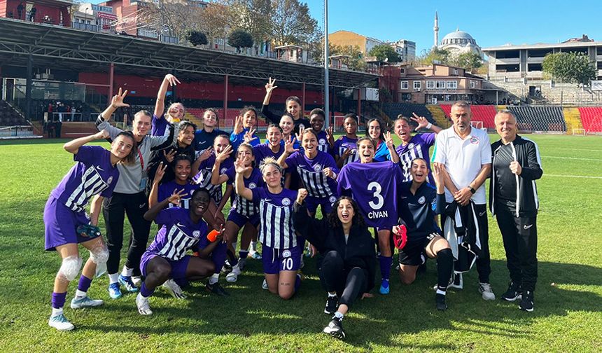 3 puan, 3 gol ile geldi