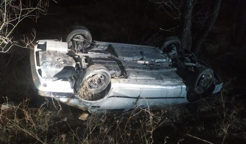Kayganlaşan yolda şarampole devrildi: 1 ölü!