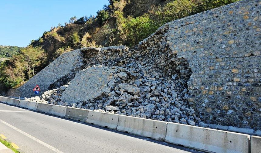 Heyelanın boyutu, gün ağarınca ortaya çıktı