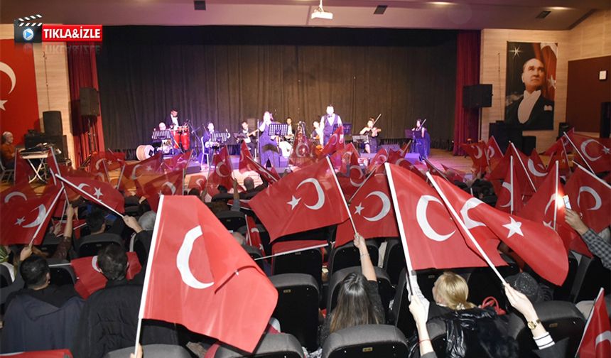 Ereğli'de, Cumhuriyet coşkusu konser ile başladı