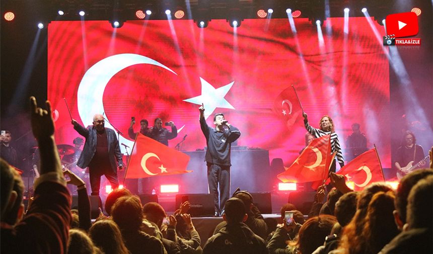 Kdz. Ereğli, Norm Ender ile "Parla"dı