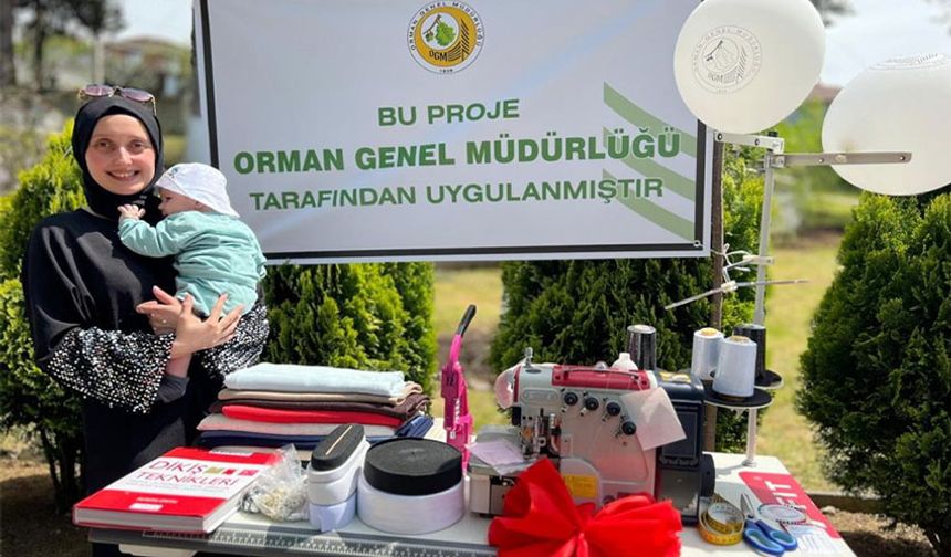 Orman köylüsü kadınlara, dikiş makinesi hibe edildi