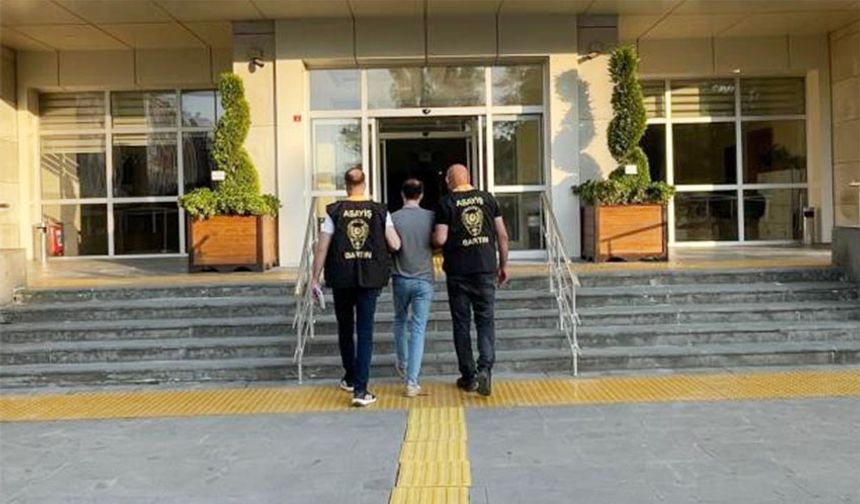 Kasten öldürme suçundan 9 yıldır aranıyordu