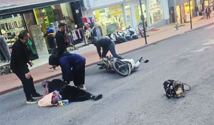 Ereğli’de, motosiklet yayaya çarptı: 3 yaralı!