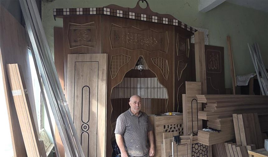 63 camiye mihrap ve minber yaptı