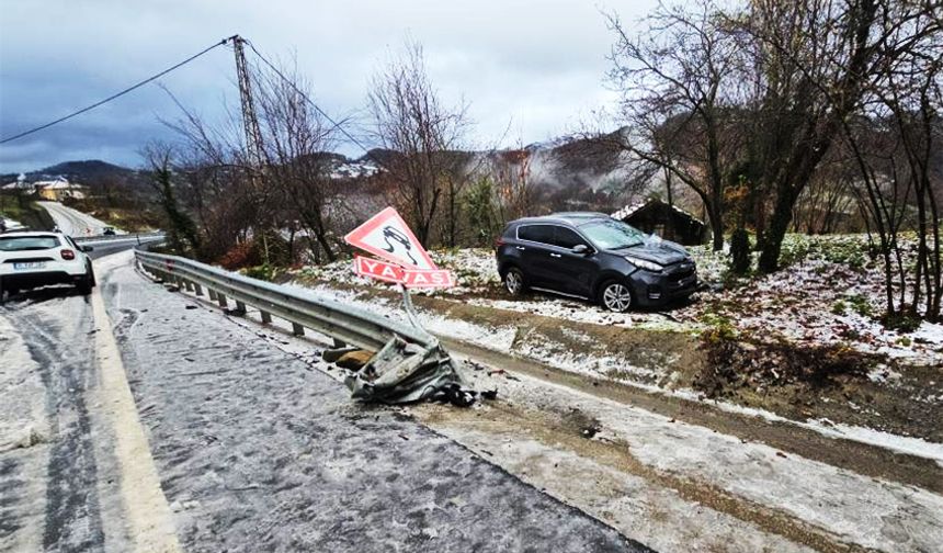 Kar yağışı, kazayı beraberinde getirdi: 2 yaralı!