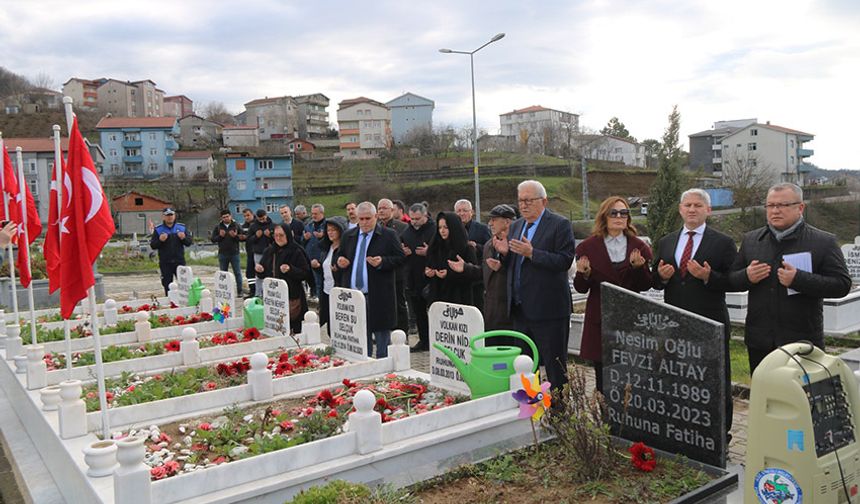 Depremlerde vefat edenler, Ereğli'de anıldı