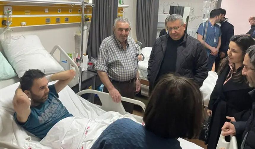 Müdür, yaralanan komiseri ziyaret etti