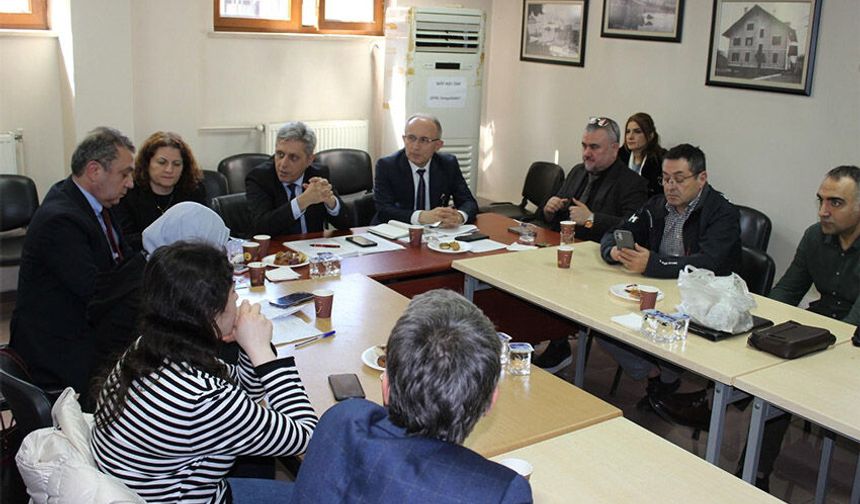 Acil Sağlık Hizmetleri Komisyonu toplandı