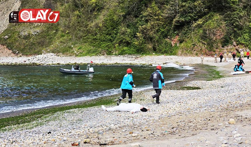 Zonguldak'ta, sel ve taşkın tatbikatı yapıldı