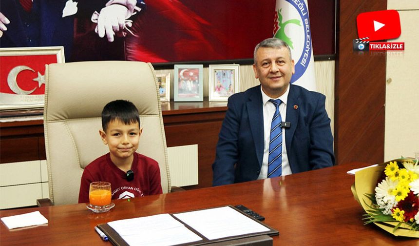 Ereğli'de, Belediye Başkanı Deniz Kadir Akbaş oldu