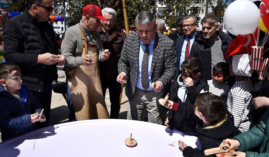 Belediyenin şenliği yoğun ilgi gördü