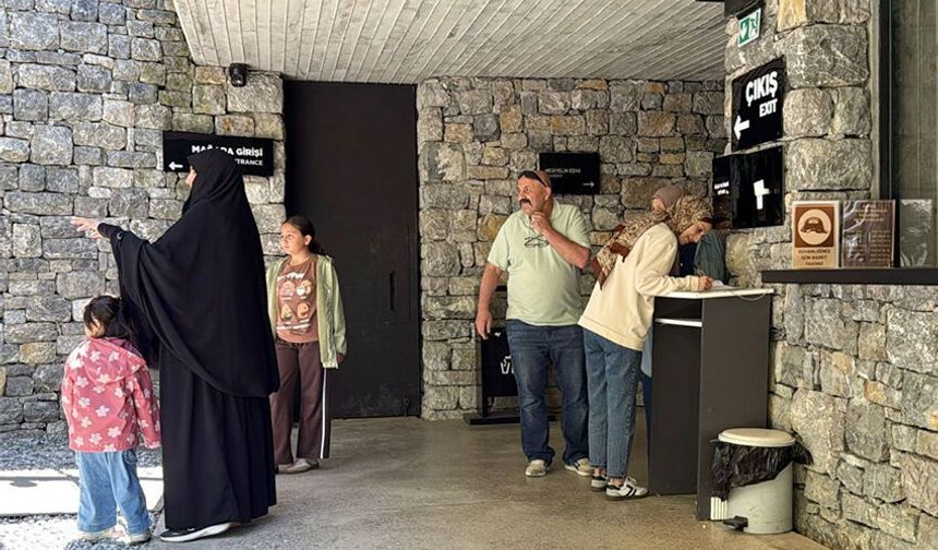 Gökgöl, turistlerin odak noktası oluyor