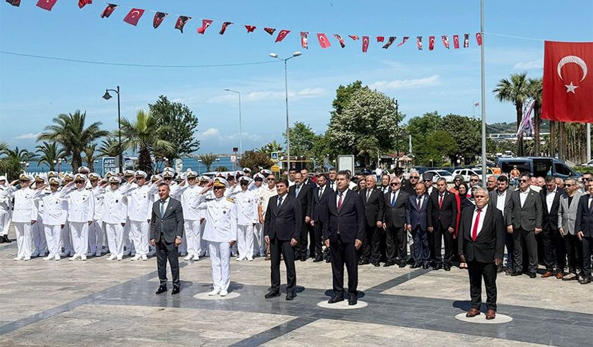 Ereğli'nin kurtuluş yıl dönümü törenle kutlandı