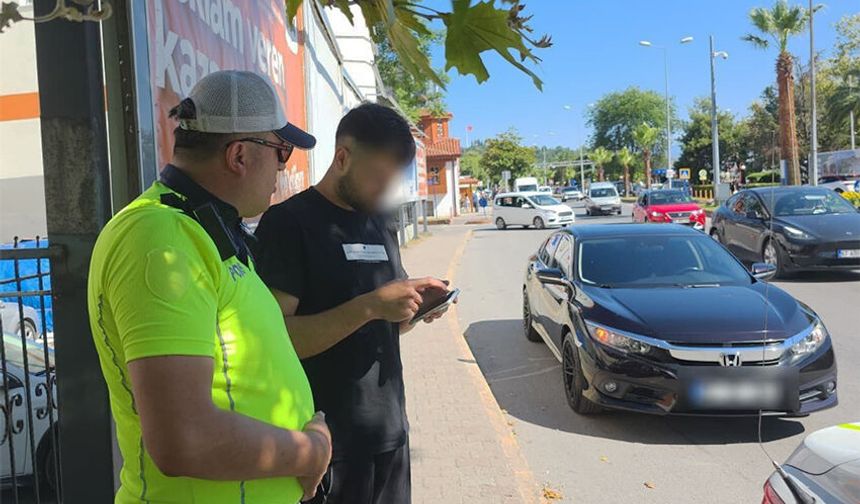 Polisin dikkati, vatandaşı dolandırılmaktan kurtardı