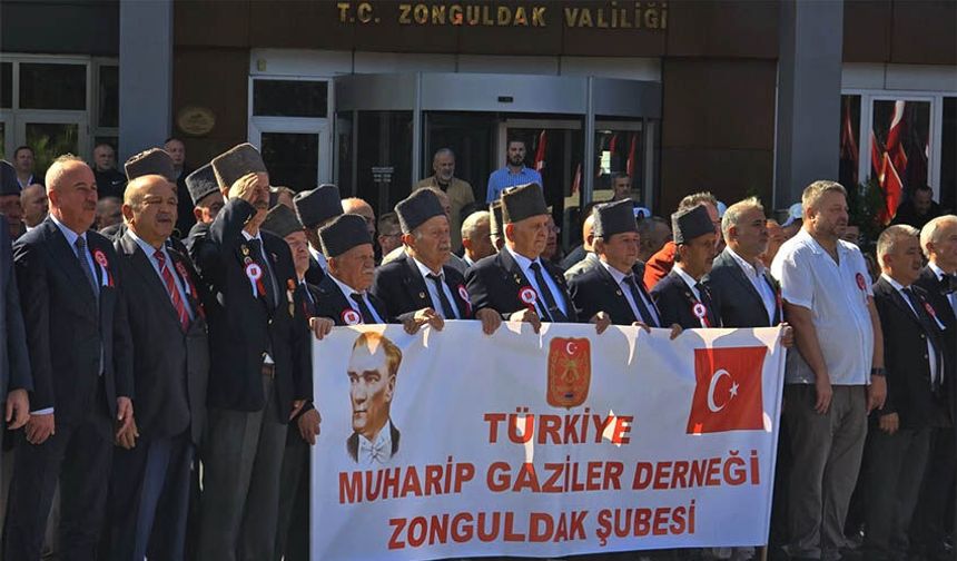 Zonguldak’ta, Gaziler Günü’nde resmi tören düzenlendi