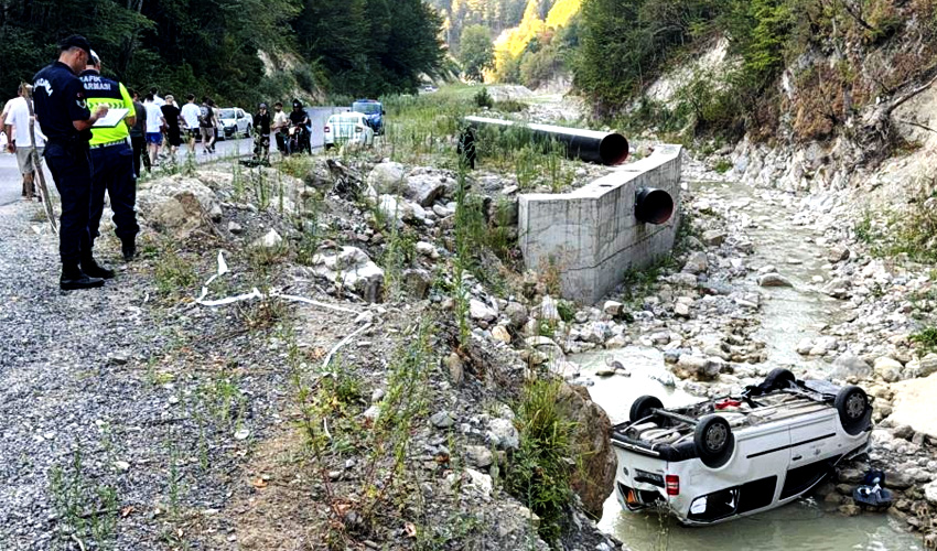 Düzce Kaza Dere2