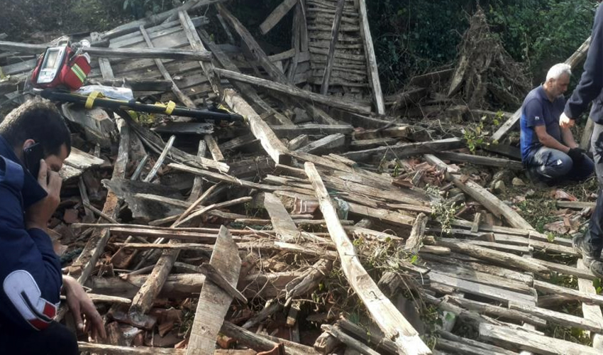 Akçakoca Çöken Yapi2