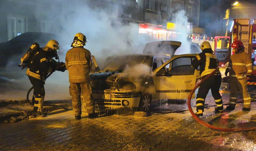 Bartın Yanan Otomobil2