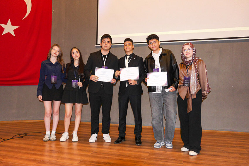 Whatsapp Image 2026 04 19 At 19.29.51