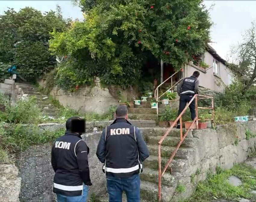 Zonguldak Ta 4 Kisinin Tutuklandigi Rusvet Operasyonunun Goruntuleri Ortaya Cikti 6401